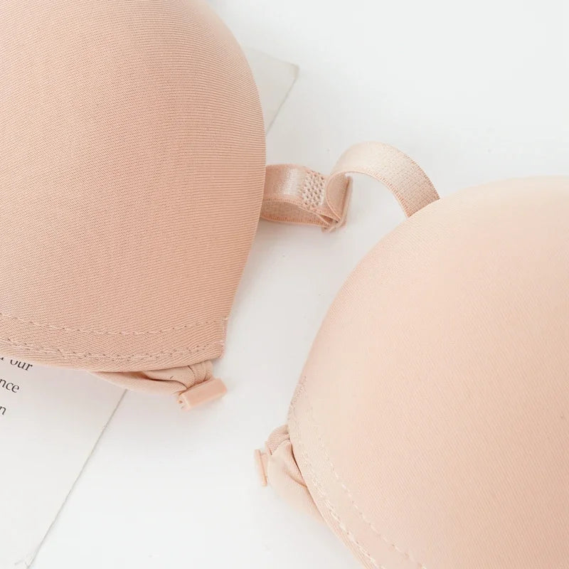 Soutien-gorge push-up dos nu à fermeture avant sans coutures