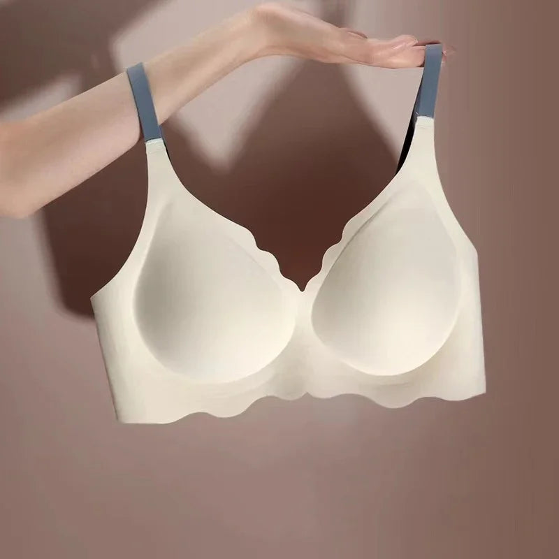 Soutien-gorge invisible sans armatures à maintien léger