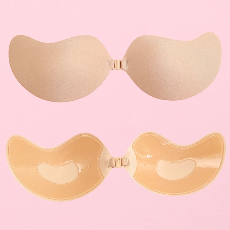 Soutien-gorge adhésif invisible pour un décolleté parfait