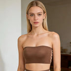 Soutien-gorge bandeau antidérapant à dos en dentelle
