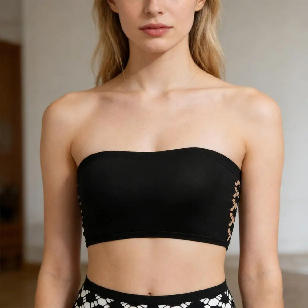 Soutien-gorge bandeau antidérapant à dos en dentelle