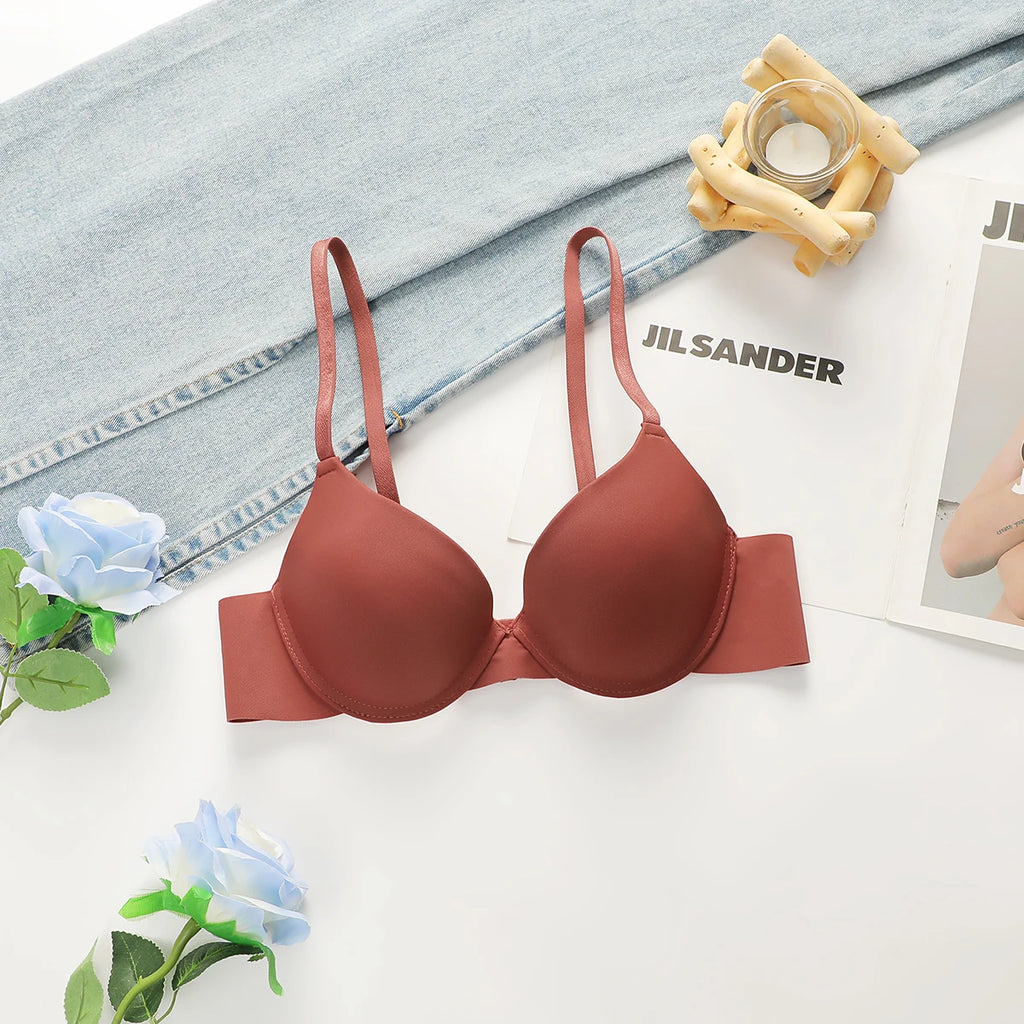 Soutien-gorge push-up à armatures au maintien lissant