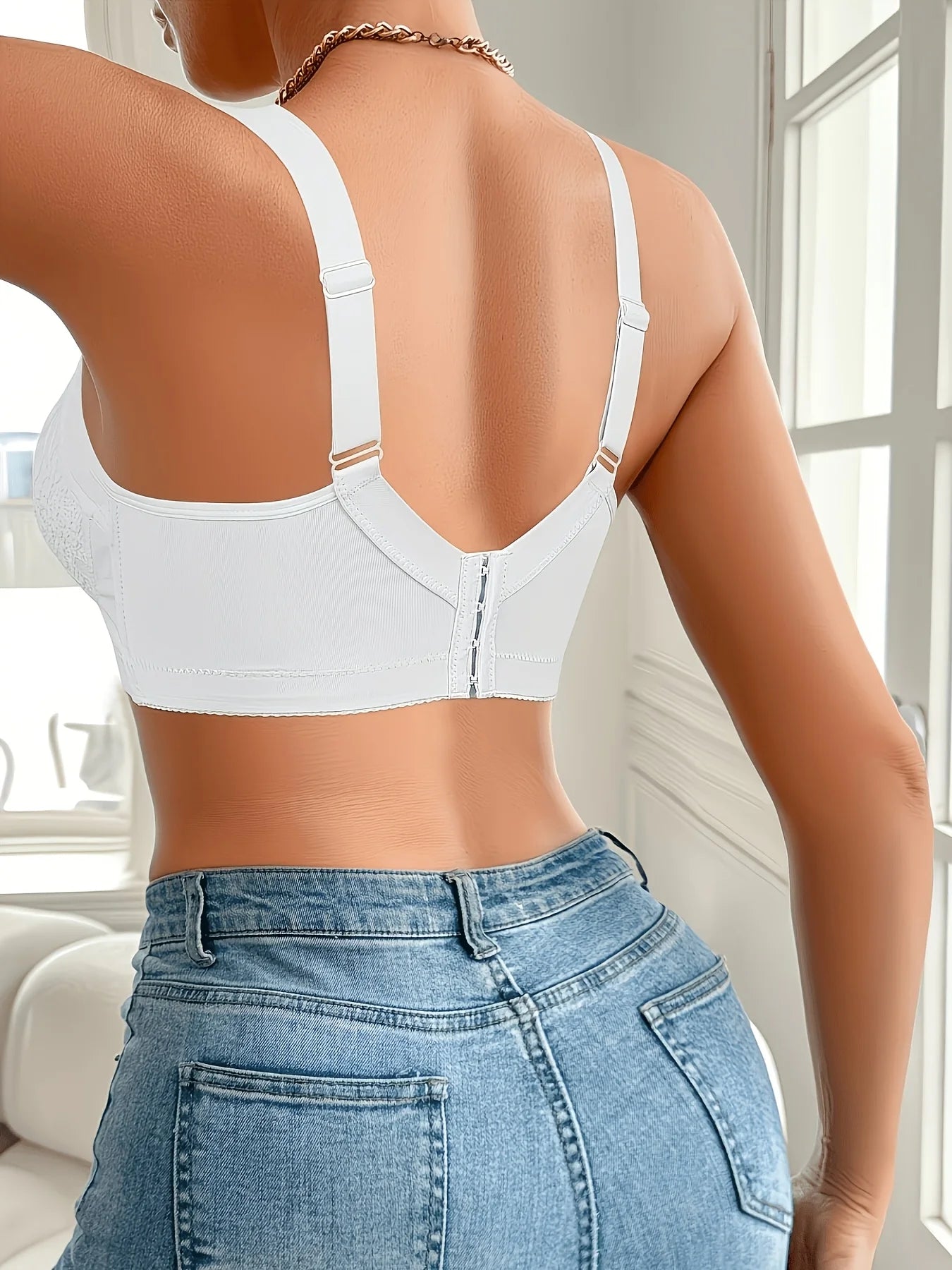Soutien-gorge en dentelle à armatures et maintien renforcé