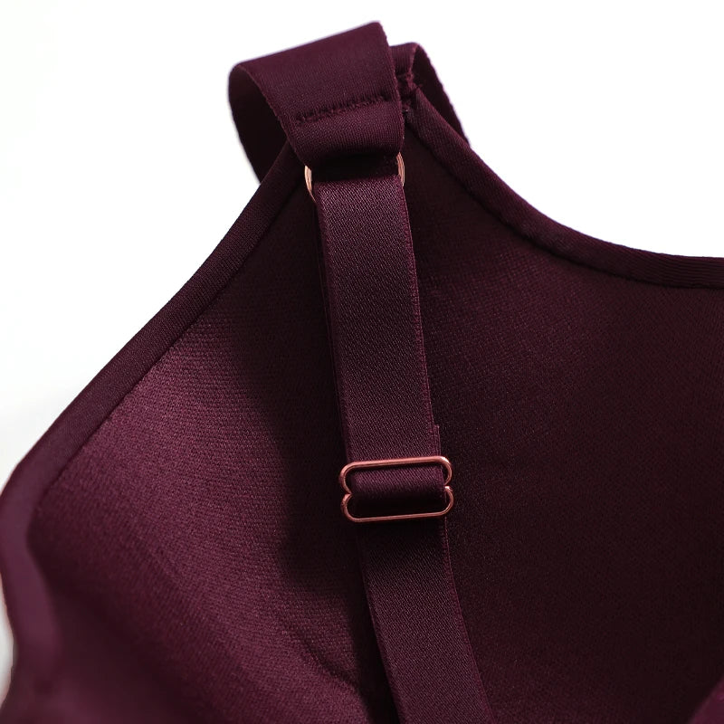 Soutien-gorge à décolleté profond au style affirmé