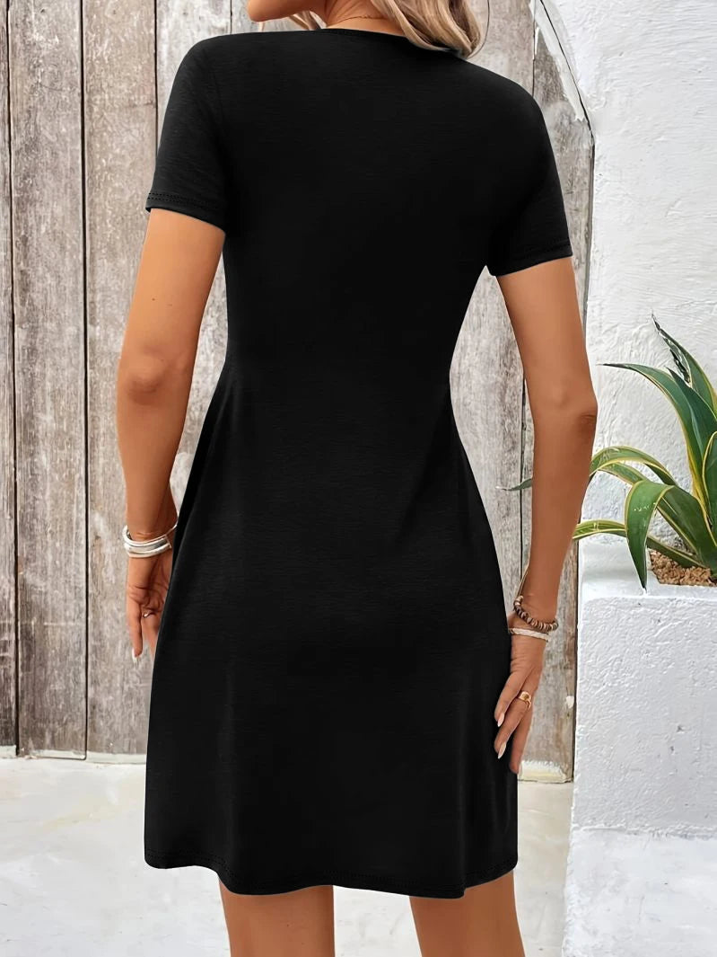 Robe Courte Col V Taille Drapée