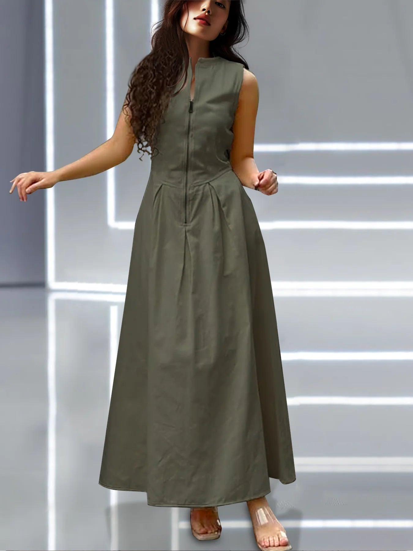 Robe Midi Plissée Sans Manches