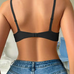 Soutien-gorge à décolleté plongeant au galbe raffiné